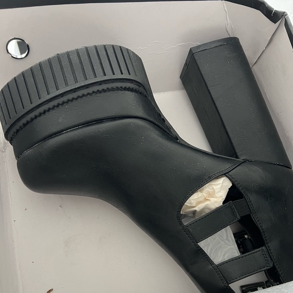 NIB LAMODA BLK arguments platform, creeper thigh high boots size 9 - Picture 7 of 9